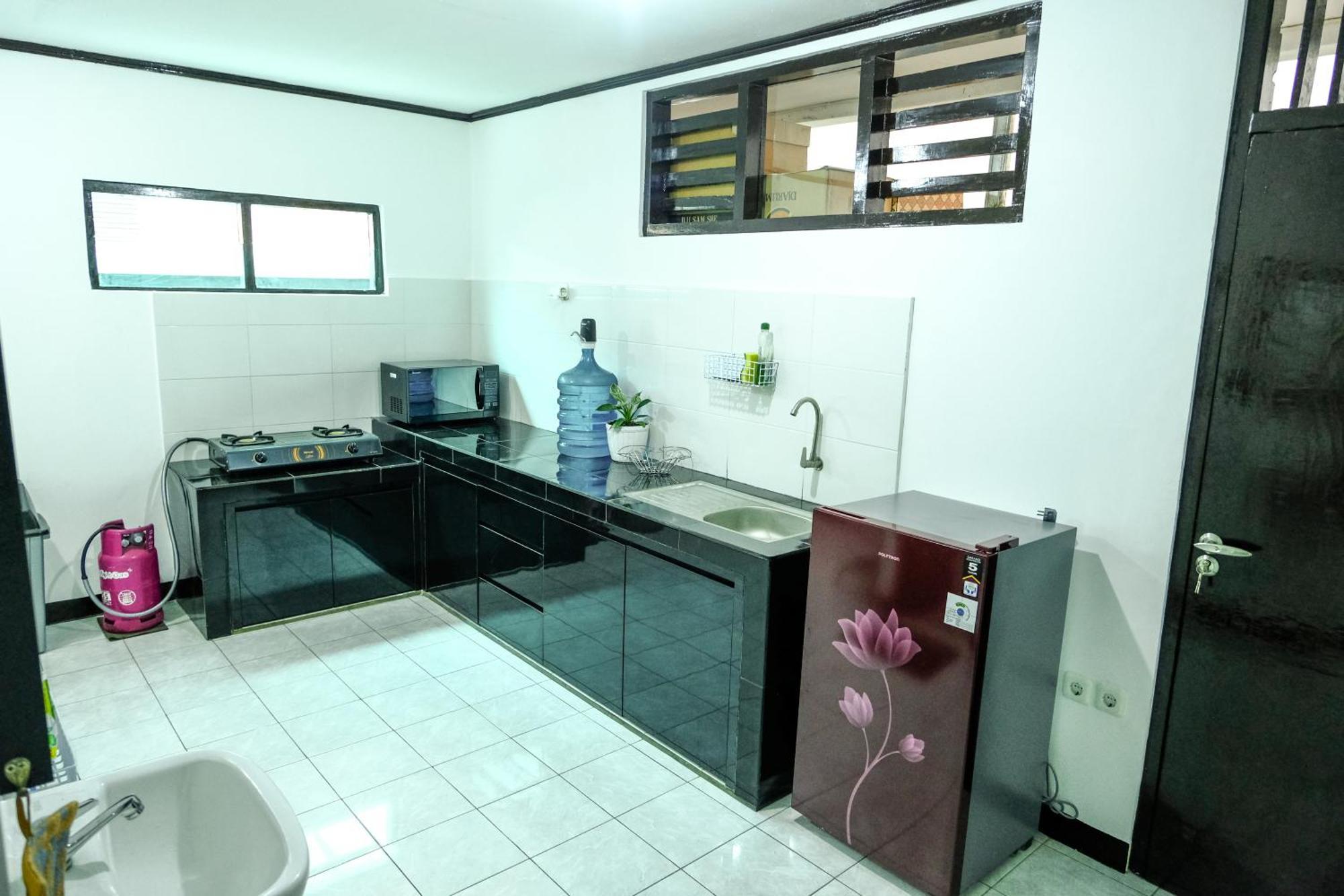 Griya Merbabu Asri Homestay Salatiga Exterior foto